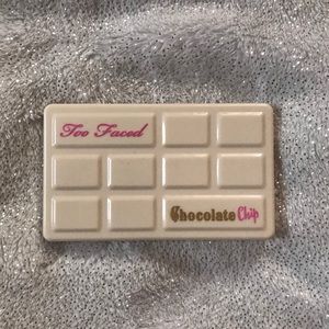 Too Faced White Chocolate Chip Palette